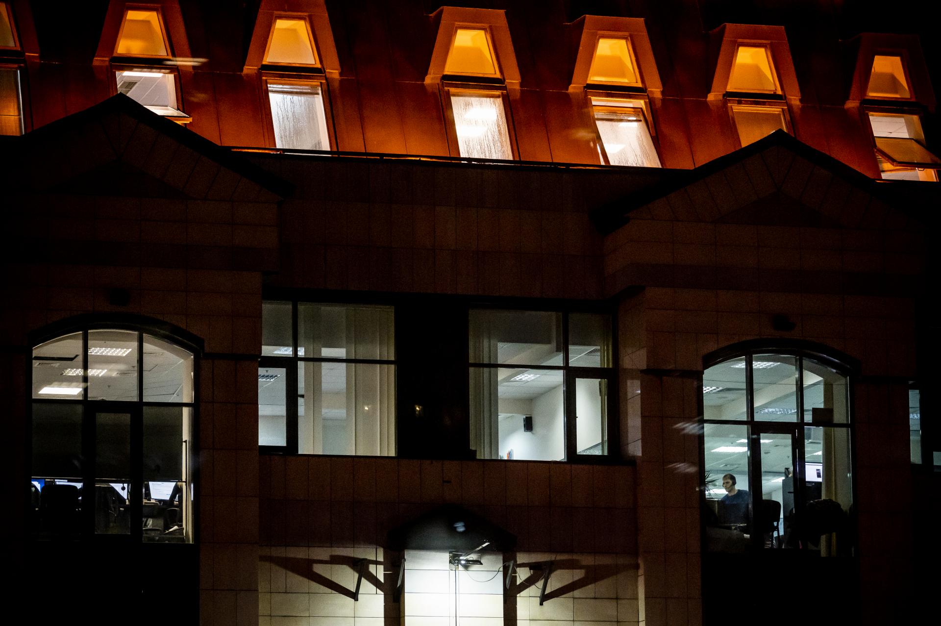 Большой куш. Как мошенники из Milton Group продолжают обманывать людей, прикрываясь войной