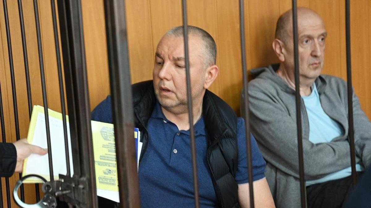 Полковнику списали взятки