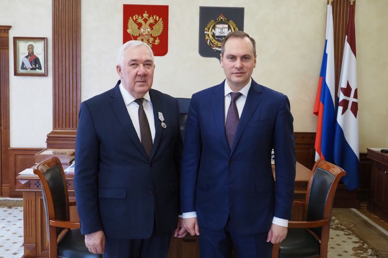 «Здуновщина» в Мордовии: варяги правят бал? «Здуновщина» в Мордовии: варяги правят бал? uriqzeiqqiuhdrm tidttiqzqiqkdrmf quhidrriqreidatf